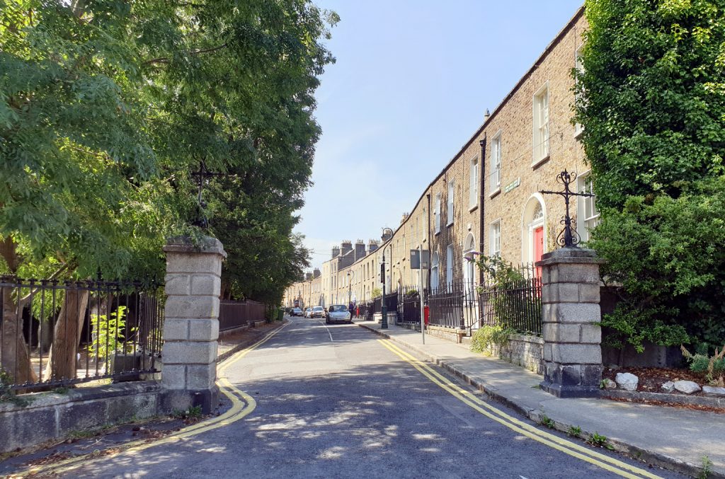 Photo of the entrance to Mount Pleasant Square